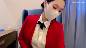 淫荡空姐和男友吵架后 酒店服务金主爸爸 外人眼中的女神私下其实是个欠操的骚母狗而已